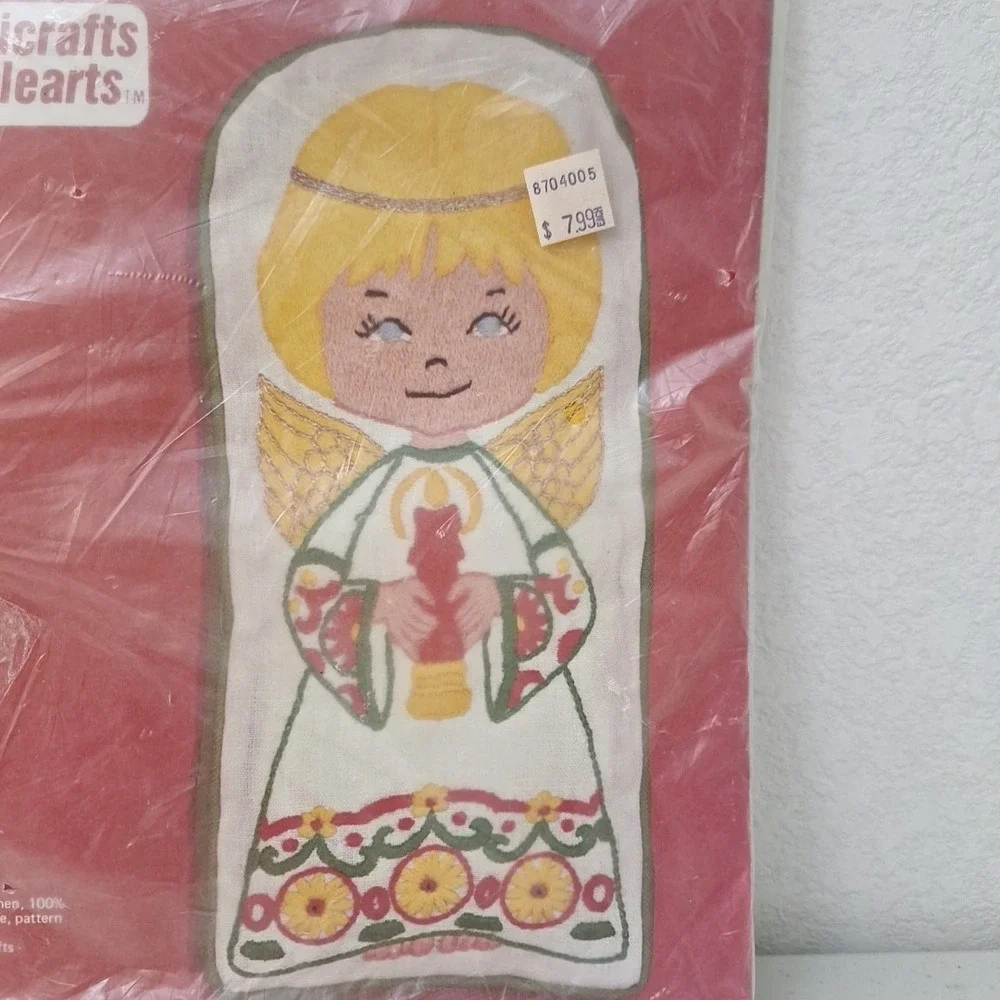 Vtg Christmas Merribee Angel of Light Embroidery Kit 16